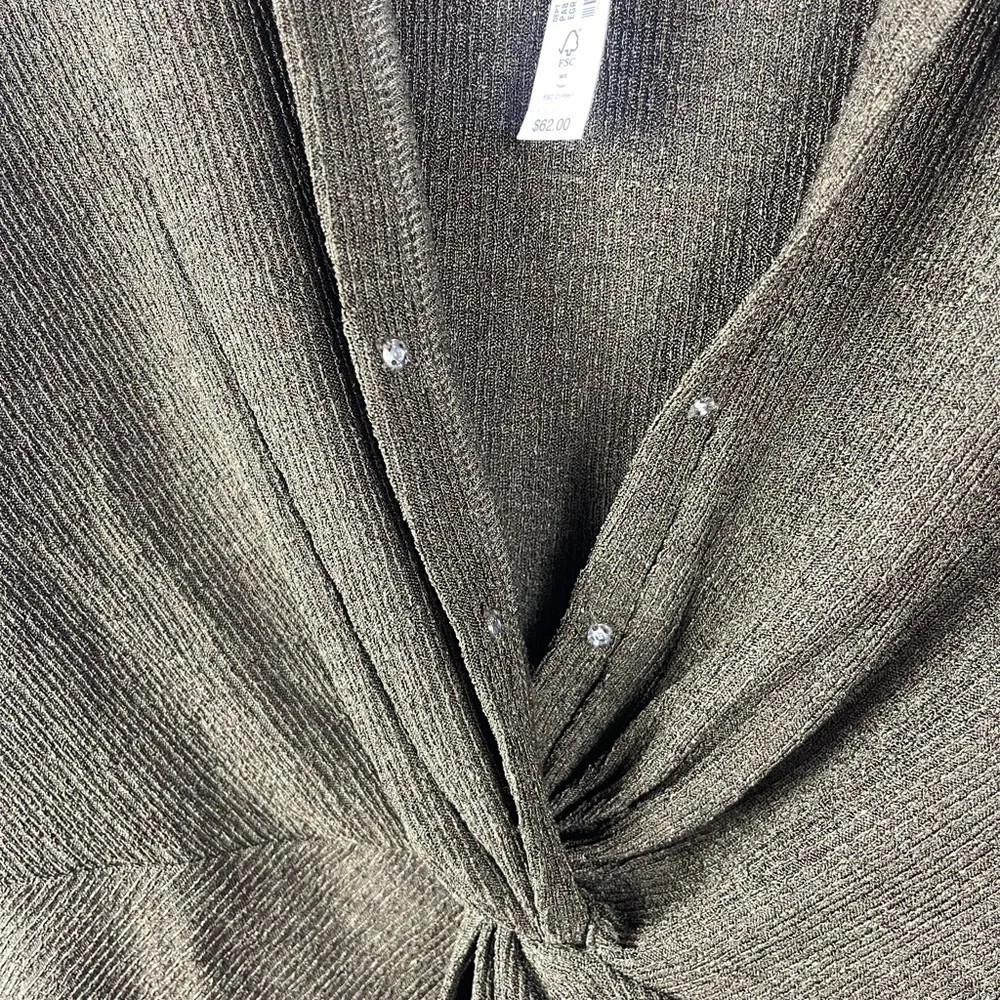 NWT Madewell Twist Front Long Sleeve Shimmery Top Womens S Green Button Mature - Picture 7 of 13